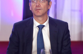 ep el gobernador del banco de espana pablo hernandez de cos en una conferencia en el casino de