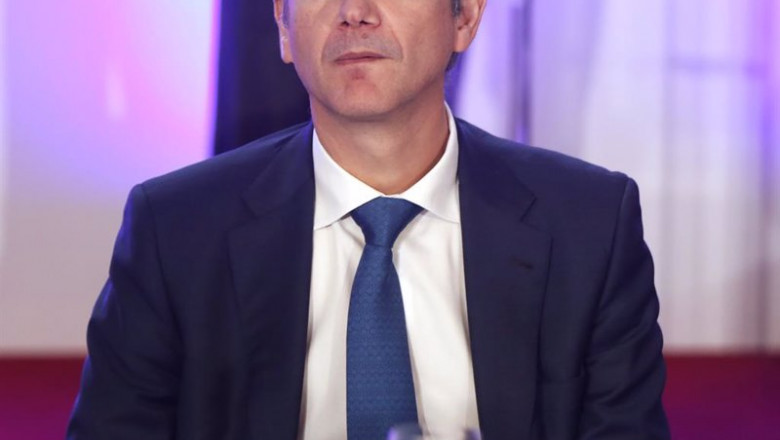 El gobernador del Banco de España, Pablo Hernández de Cos, en una conferencia en el Casino de Madrid, a 15 de noviembre de 2021, en Madrid (España). Cos participa como ponente invitado en la Convención Anual de la Asociación de Mercados Financieros. | Cézaro De Luca - Europa Press ep el gobernador del banco de espana pablo hernandez de cos en una conferencia en el casino de