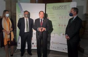 ep el ministro de agricultura luis planas junto al presidente de la junta de extremadura guillermo