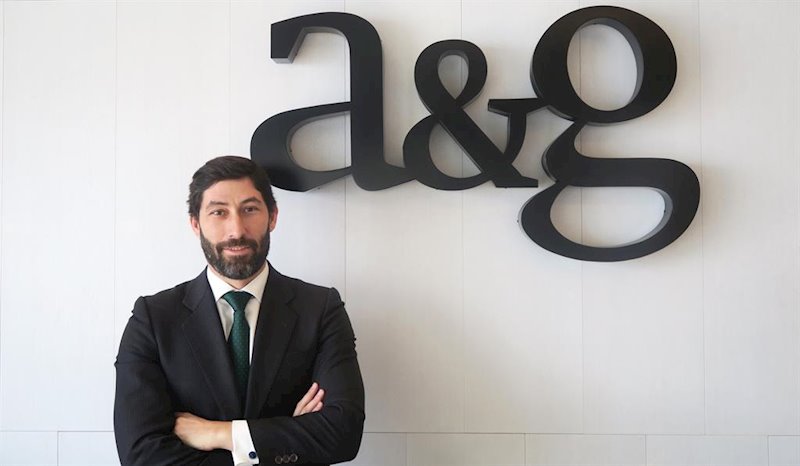 ep guillermo alvarez banquero privado de ayg