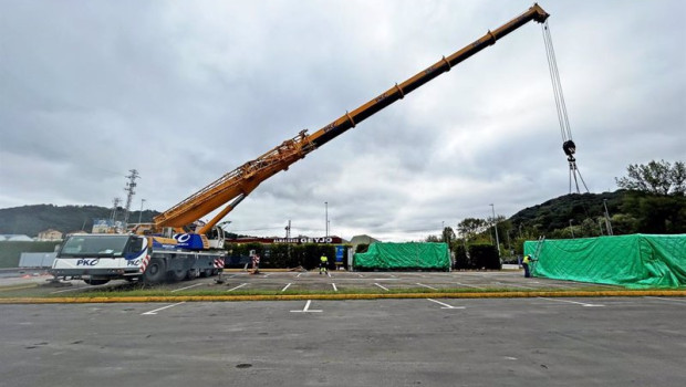 ep iberdrola y exiom avanzan en su gran planta de fabricacion de paneles solares en asturias