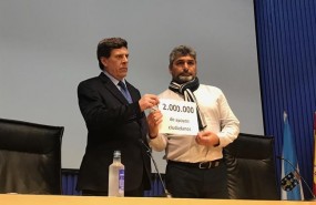 ep juan carlos querjuan jose cortes presentan firmassantiago