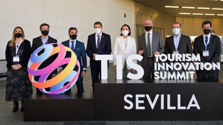 ep la ministra de industria comercio y turismo reyes maroto clausura el tis2021 en sevilla