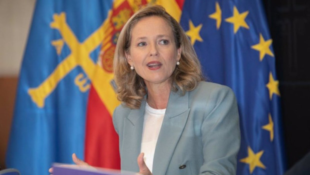 ep la vicepresidenta del gobierno y ministra de economia nadia calvino en rueda de prensa en oviedo