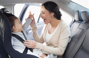 ep mama con bebe encoche