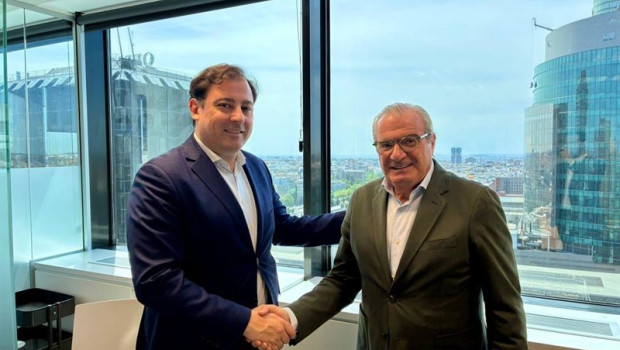 ep miraltabank y avalam firman un convenio para facilitar la financiacion de pymes y autonomos de
