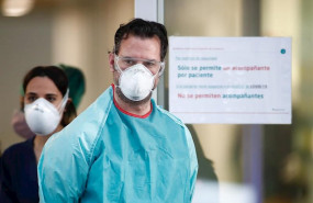 ep sanitarios agradecen el homenaje que cada dia se celebra en su honor en todos los centros de