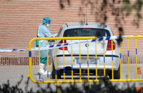 ep sanitarios se preparan para administrar los tests rapidos de coronavirus que ha adquirido el