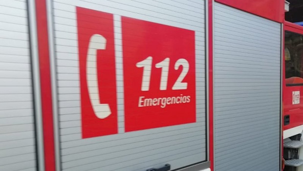 ep sevilla- sucesos- rescatada una joven que quedo atrapada en el incendio de su vivienda en alcala
