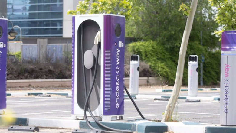 ep un punto de carga de vehiculos electricos a 9 de mayo de 2024 en madrid espana ep un punto de carga de vehiculos electricos a 9 de mayo de 2024 en madrid espana