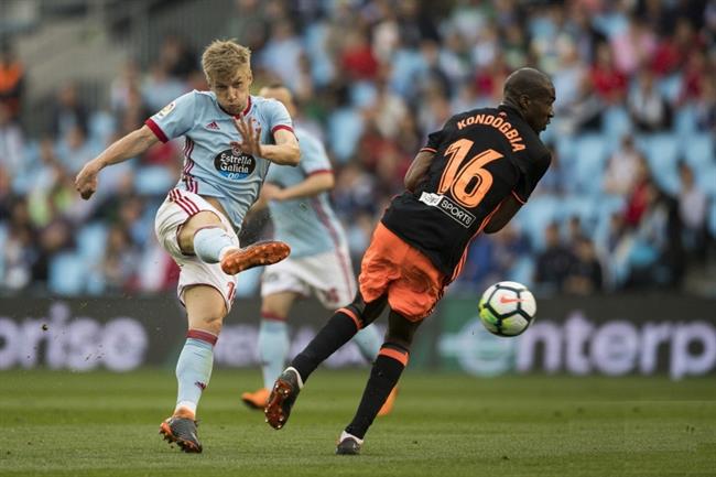 Wass tira a puerta ante Kondogbia en un Celta - Valencia | LALIGA ep wass tirapuertakondogbiaun celta - valencia