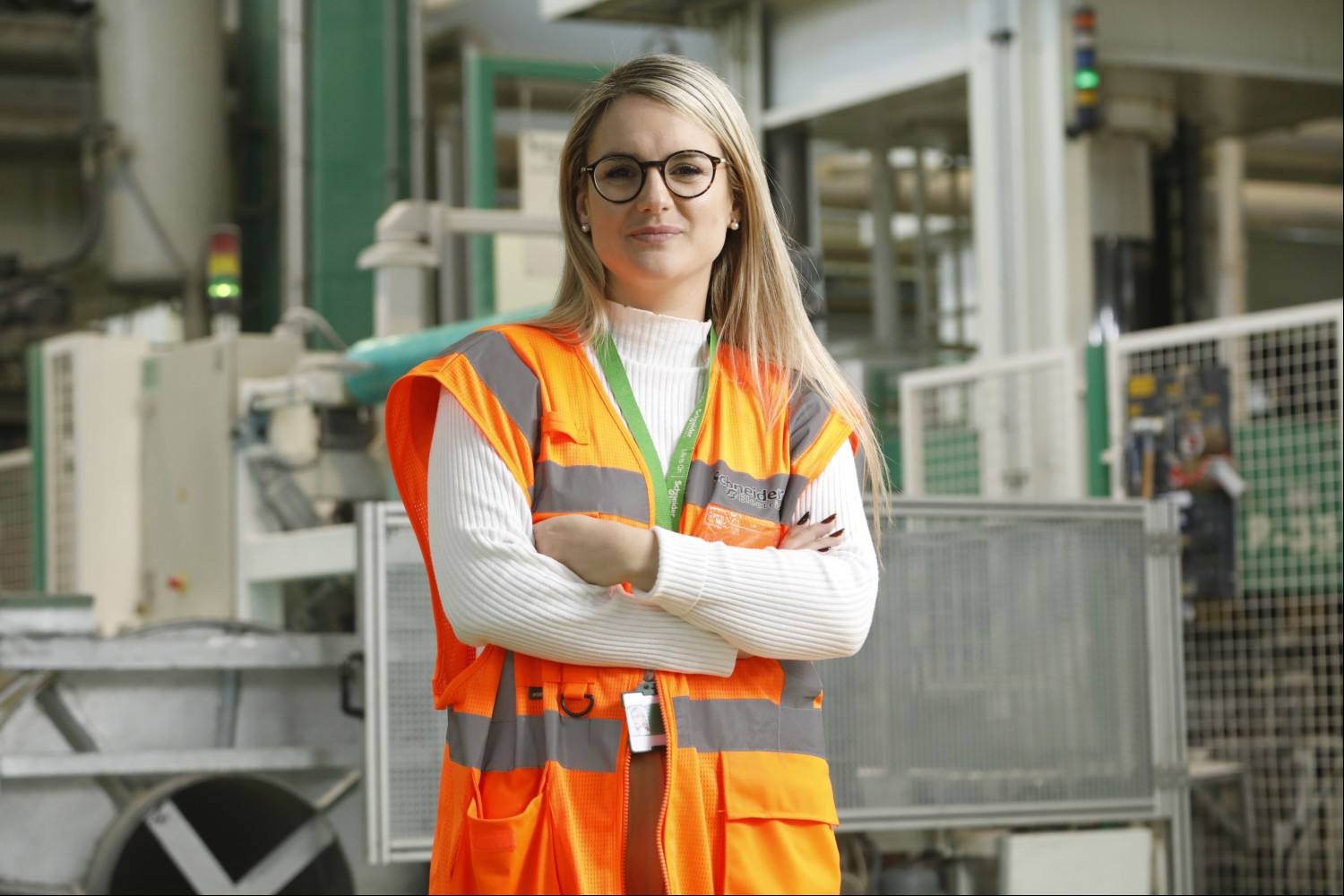 schneider electric nombra a eva snchez plant director para las fbricas de universal enclosures en catalunya jpg schneider electric nombra a eva snchez plant director para las fbricas de universal enclosures en catalunya jpg