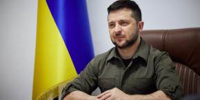zelensky participera virtuellement au sommet de l otan rapporte interfax 