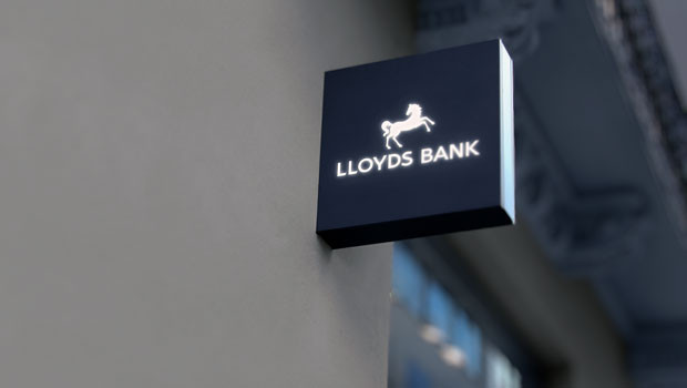 dl lloyds banking group ftse 100 lloyds bank financials banks logo