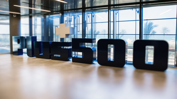 Plus500 touches down in Colombia in first LatAm move
