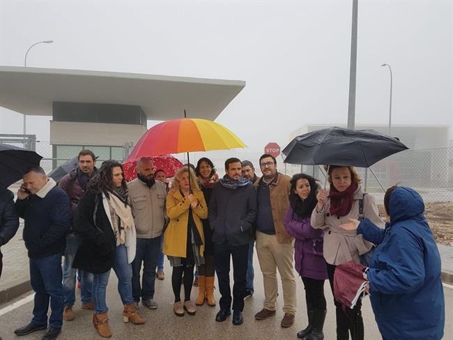 Alberto Garzón en la carcel de Archidona inmigrantes cie internamiento IU | IZQUIERDA UNIDA MÁLAGA ep alberto garzonla carcelarchidona inmigrantes cie internamiento iu