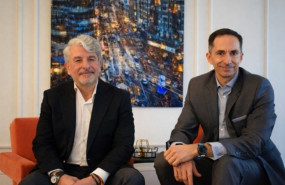 ep archivo   de idza a dcha el socio fundador de sevenzonic juan pedro moreno y el socio fundador y