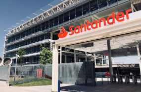 ep archivo imagen de archivo de una sede del banco santander ep archivo imagen de archivo de una sede del banco santander