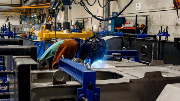 ep archivo un trabajador en la factoria de talgo en las rozas ep archivo un trabajador en la factoria de talgo en las rozas