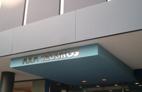 ep axa seguros aseguradora entrada edificio