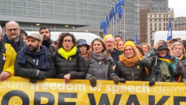 ep cabecerala manifestacionfavorla independencia