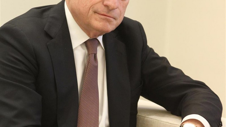 ep draghi renuncia pujar els tipus dinters i ofereix noves injeccionsliquidit