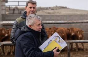 ep el consejero de agricultura ganaderia y alimentacion del gobierno de aragon angel samper