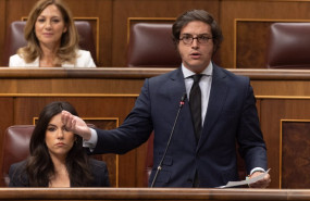 ep el diputado de vox jose maria figaredo interviene durante una sesion de control al gobierno en el