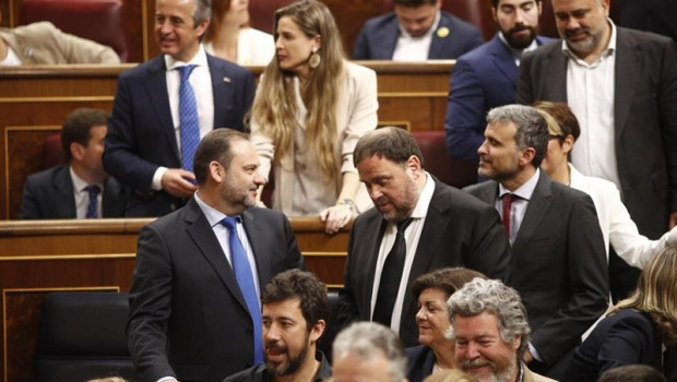 ep el ministro de fomento en funciones jose luis abalos i habla con el lider de erc y