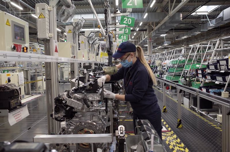La tercera ola del Covid frena la recuperación manufacturera de la zona euro