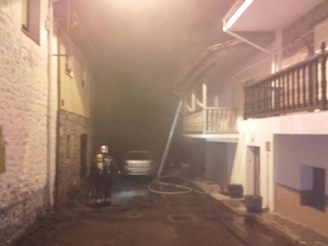 Incendio de la casa del fallecido en Selaya | 112 ep incendiola casafallecidoselaya