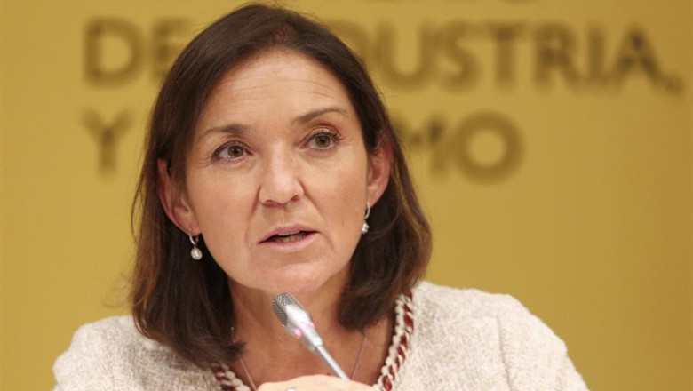 La ministra de Industria, Comercio y Turismo en funciones, Reyes Maroto, durante la reunión con los representantes de las comunidades autónomas y del sector para definir actuaciones coordinadas tras la quiebra del touroperador Thomas Cook, en Madrid (Espa | Eduardo Parra - Europa Press ep la ministra de industria comercio y turismo en funciones reyes maroto durante la reunion con los