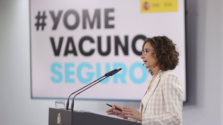 ep la ministra portavoz y de hacienda maria jesus montero ofrece una rueda de prensa
