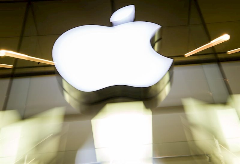 Apple quiere ser de todos y renuncia con su split a seguir reinando en el Dow Jones
