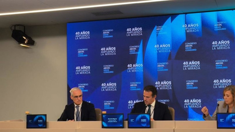 ep ricardo dieguez  director general de marques de riscal  y jose luis benitez  director general de