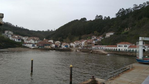 ep tazones pesca pescar barco pescador puerto mar cantabrico turismo rural