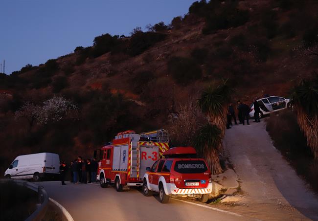 Tratan de rescatar a un niño de dos años caído en un pozo de 150 metros de profu | ÁLEX ZEA/EUROPA PRESS ep tratanrescatarun ninodos anos caidoun pozo150 metrosprofu