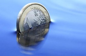 Euro, depreciaciÃƒÂ³n, moneda, hundirse, hundimiento