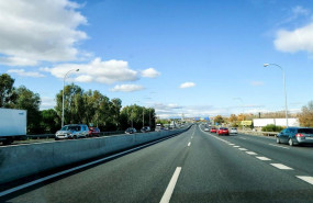ep autopista de madrid durante el comienzo de la operacion salida del puente de la constitucion en