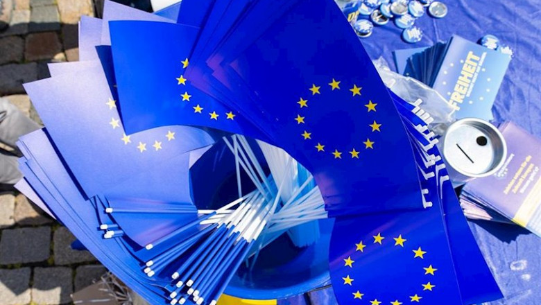 Banderas de la UE | Daniel Schäfer/dpa - Archivo ep banderas de la ue en un acto de campana en alemania