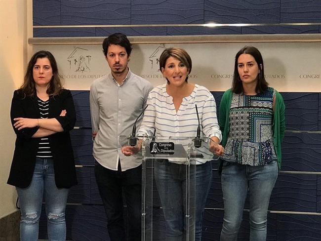 Diputados de Unidos Podemos en el set del Congreso | EN MAREA ep diputadosunidosensetcongreso