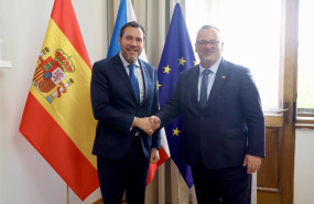 ep el ministro de transportes y movilidad sostenible oscar puente y el titular de transportes de la