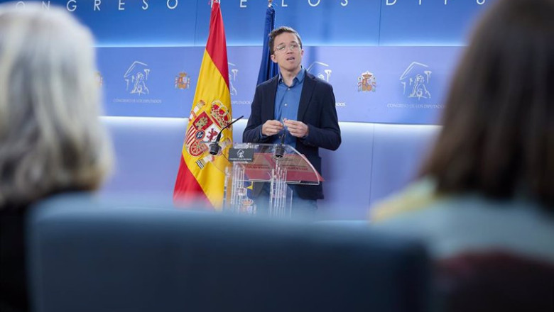 ep el portavoz de sumar en el congreso inigo errejon durante una rueda de prensa anterior a la ep el portavoz de sumar en el congreso inigo errejon durante una rueda de prensa anterior a la