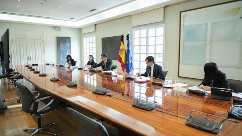 ep el presidente del gobierno pedro sanchez se reune por videoconferencia con los presidentes