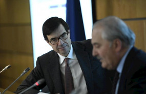 ep el secretario de estado para la ue juan gonzalez-barba i junto al director de la representacion