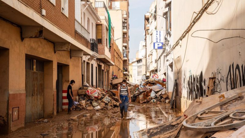 ep estragos ocasionados por la dana a 5 de noviembre de 2024 en catarroja valencia comunidad ep estragos ocasionados por la dana a 5 de noviembre de 2024 en catarroja valencia comunidad