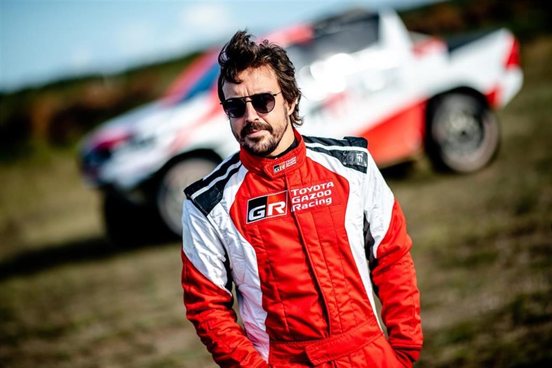 ep fernando alonso con toyota gazoo racing