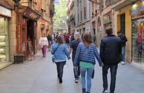 ep gente persona personas paseando paseo pareja parejas matrimonio