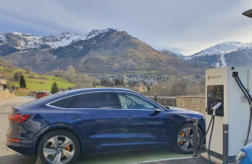 ep iberdrola supera los 6000 puntos de recarga publica y alcanza ya una red total de 45000 puntos