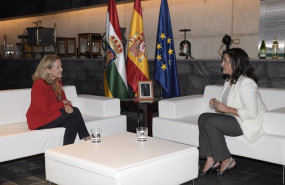ep la ministra nadia calvino junto a la presidenta del gobierno de la rioja concha andreu